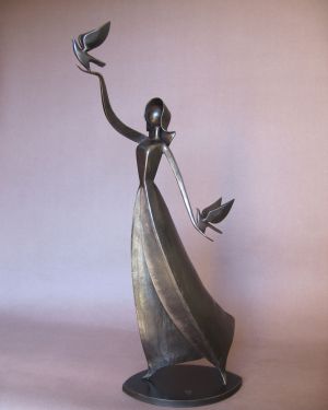 Femme aux oiseaux